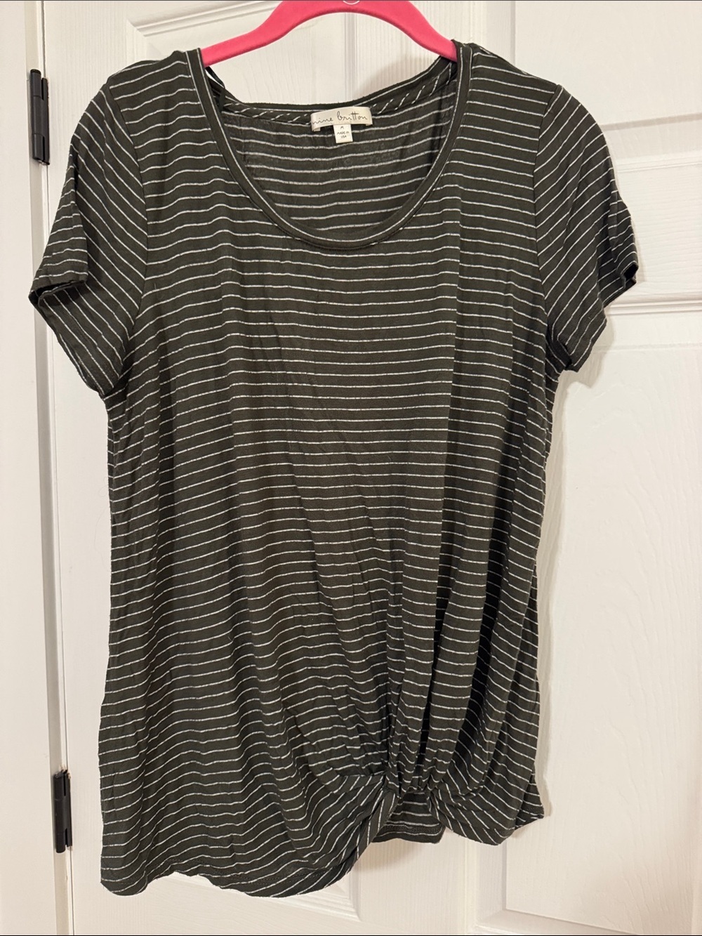 Nine Britton Casual Olive Stripe Knot-Hem Short Sleeve Tee